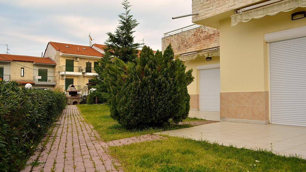 Apartments Monika Криопиги Экстерьер фото
